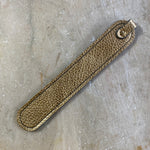 Marque-page en cuir à personnaliser