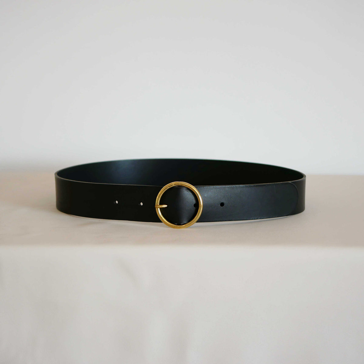 Ceinture femme Marie large en cuir – Boucle ronde, 4 cm