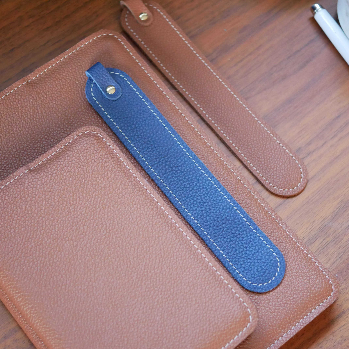 Marque-page en cuir personnalisable